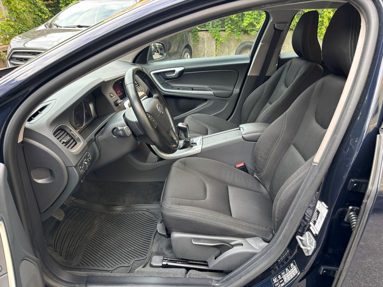 Volvo V60 D2 Business UNIPROPRIETARIO