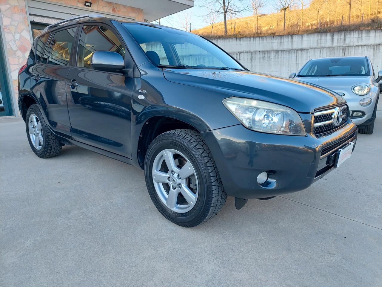 Toyota RAV 4 RAV4 2.2 D-4D 136 CV Sol