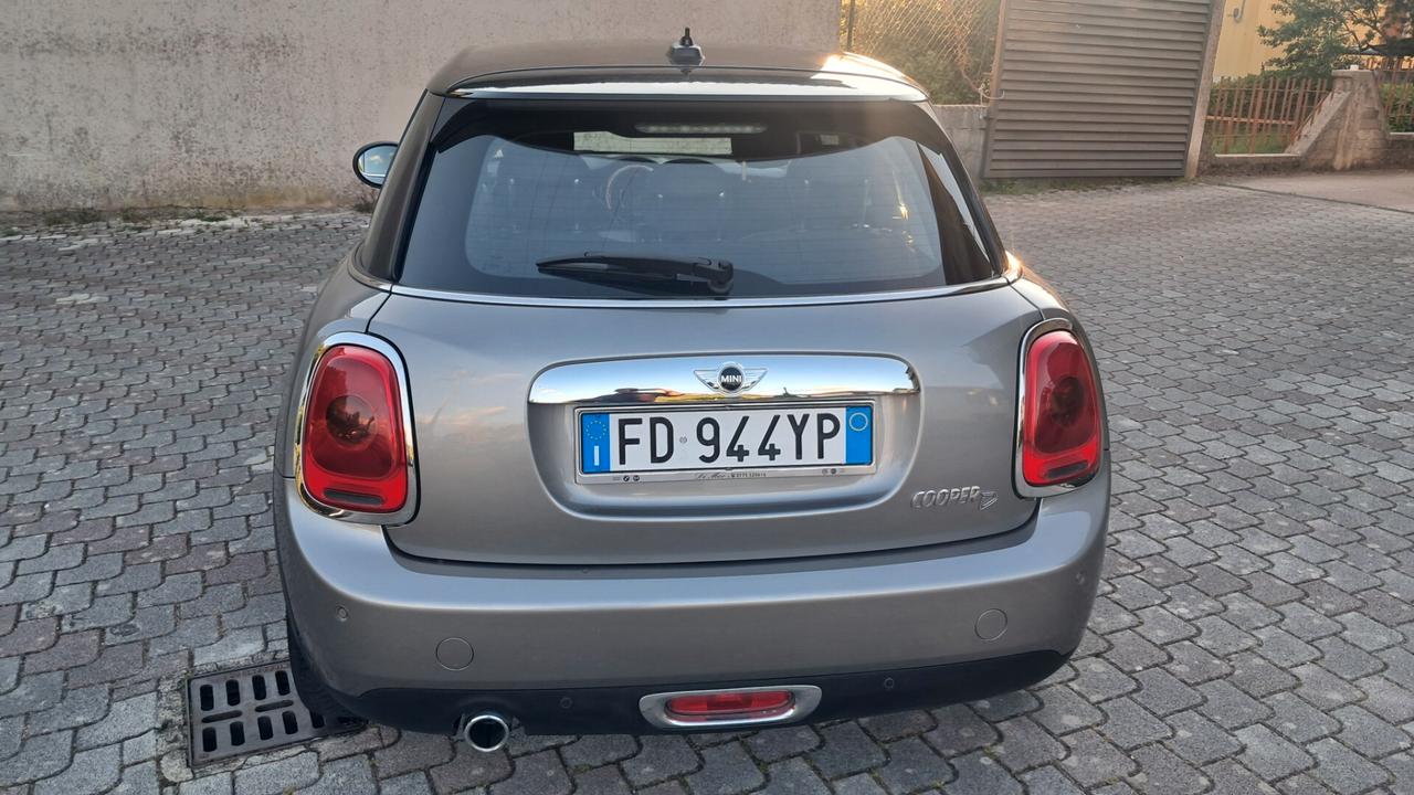 Mini Cooper D 5 porte
