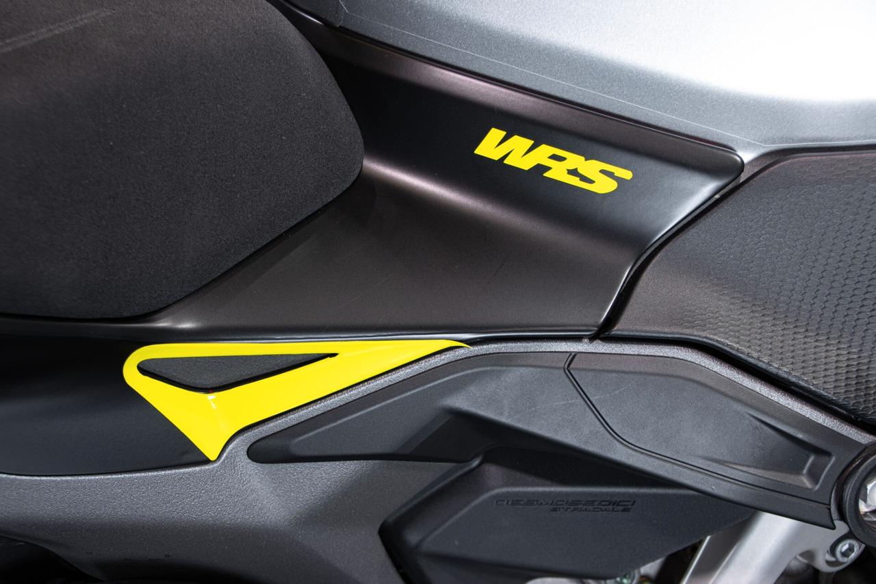 Ducati Panigale V4 S “FRECCIA VERDE” - 2025