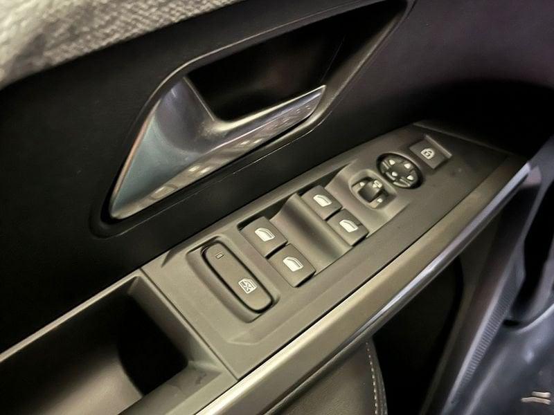 Peugeot 3008 3008 Hybrid 136 e-DCS6 Allure - PROMO SIRONIAUTO+