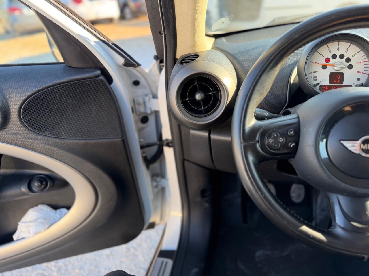 Mini One Countryman 1.6 Neopatentati