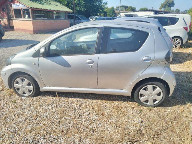 TOYOTA Aygo 1.0 12V VVT-i 5 porte Now Connect