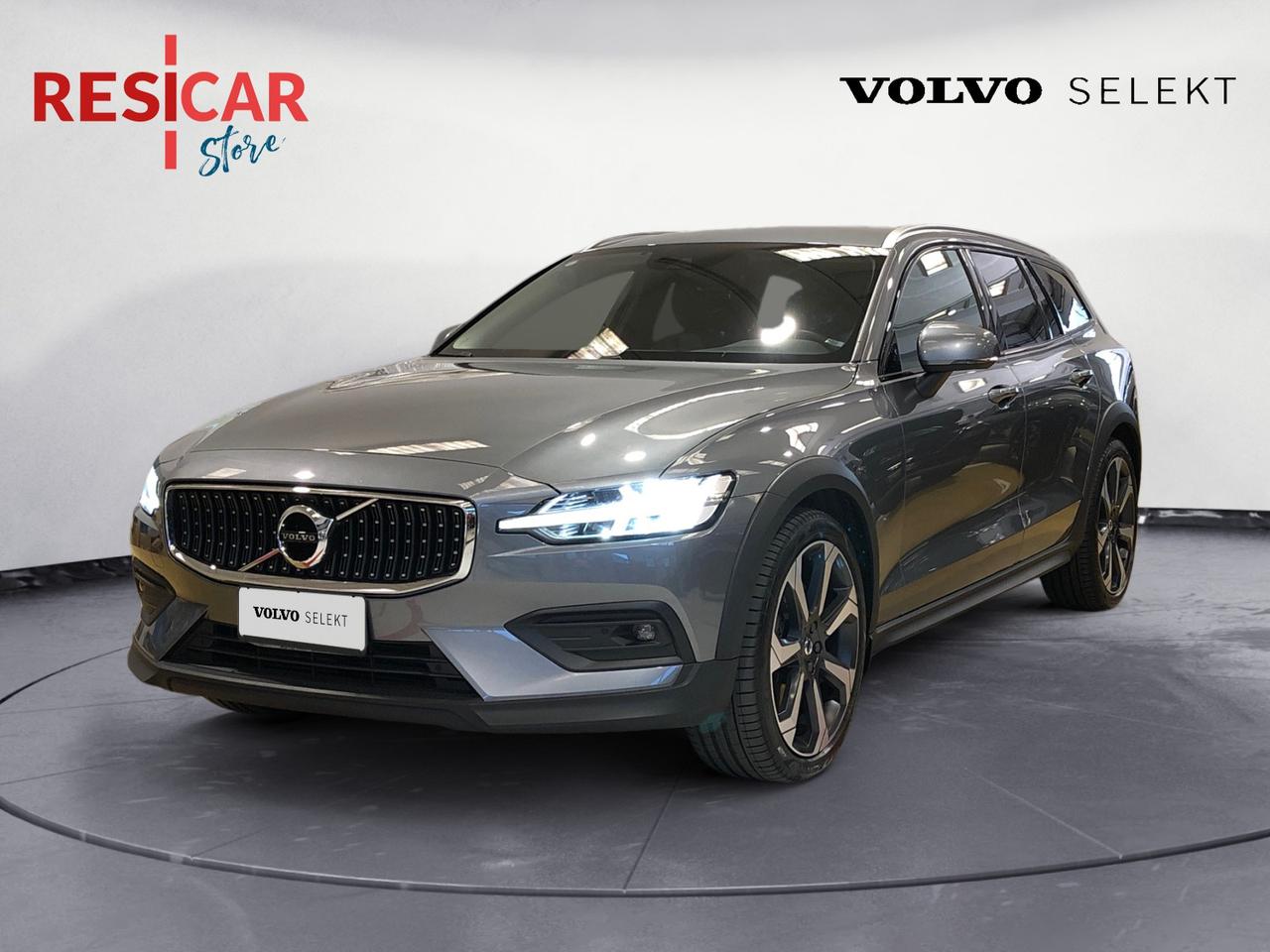 VOLVO V60 Cross Country 2.0 d4 polestar pro awd 200cv geartronic