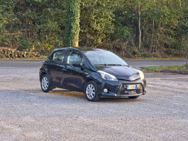Toyota Yaris 1.5 Hybrid 5 porte Lounge E5B Automatico NEO 2014