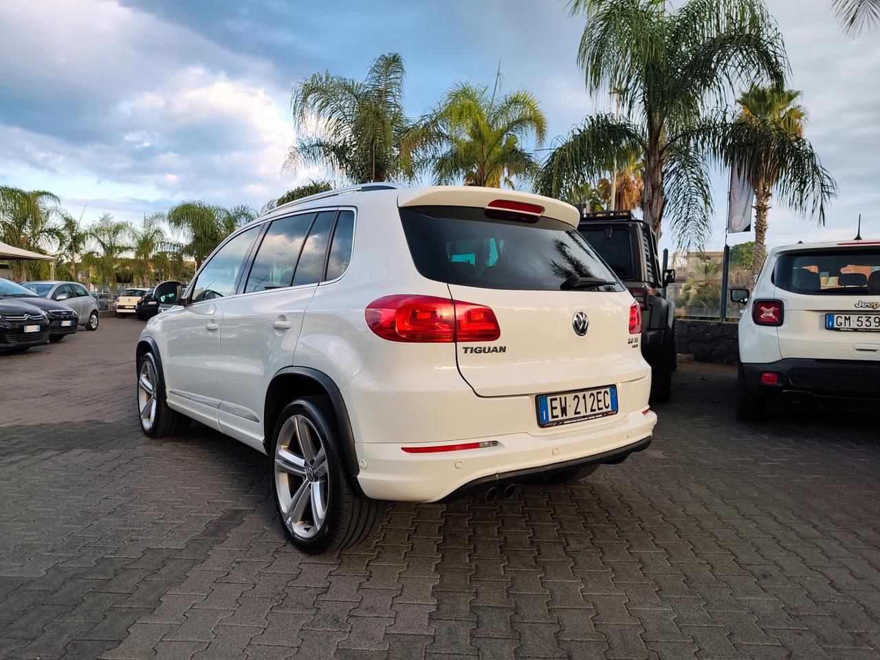 Volkswagen Tiguan 2.0 TDI 177 CV 4MOTION DSG R-Line