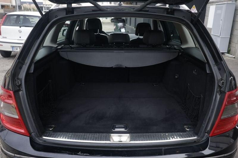 Mercedes-Benz Classe C Mercedes-Benz Classe C 220 CDI S.W. Avantg. 125KW ANNO 2008