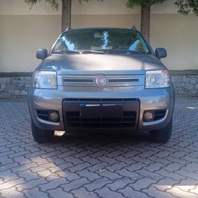 Fiat Panda 1.3 MJT 16V DPF 4x4 Climbing