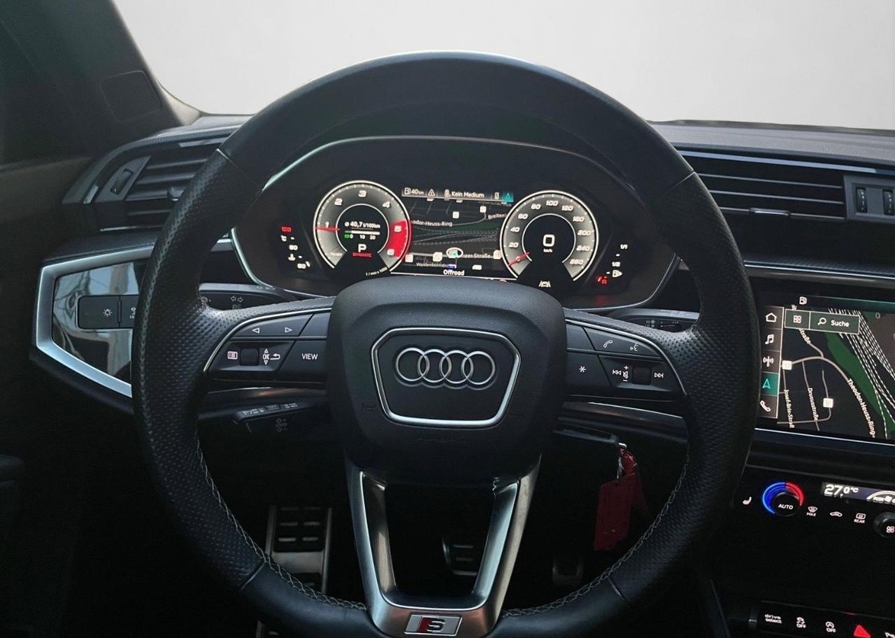 Audi Q3 35 Tdi Sportback S line edition
