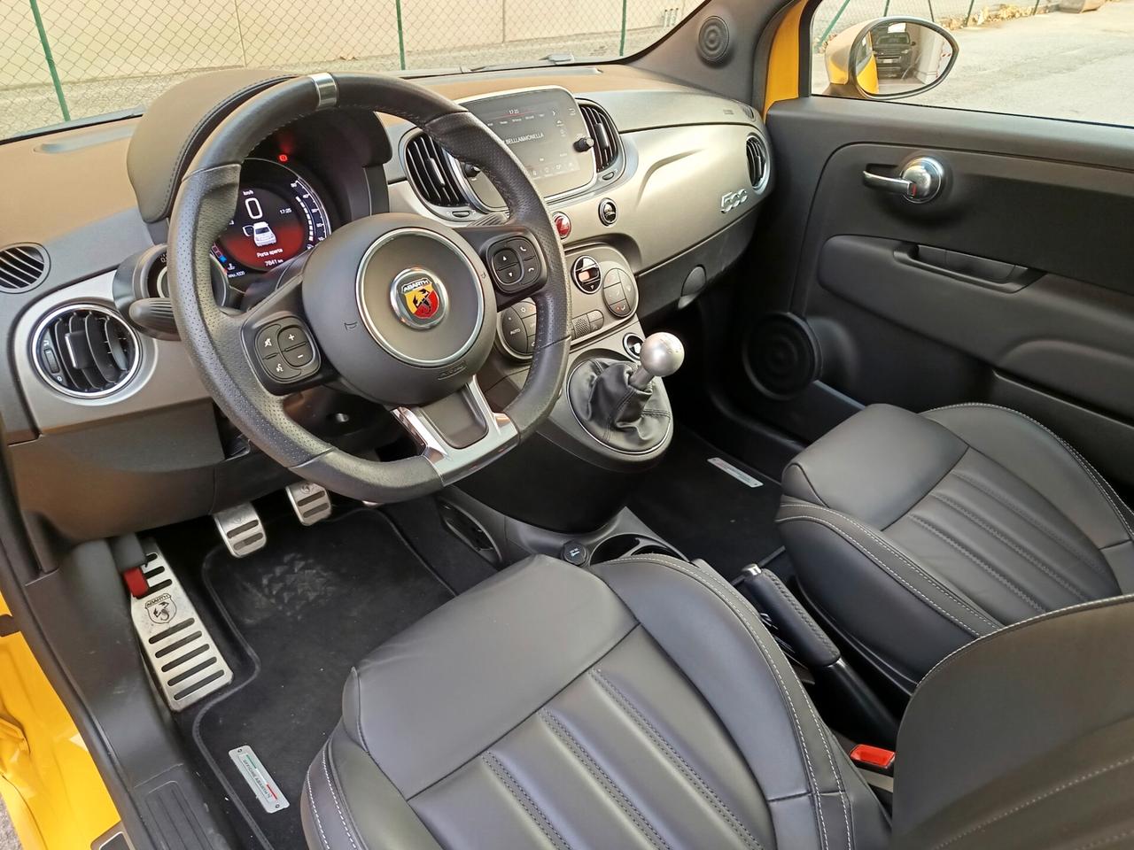 Abarth 595 1.4 Turbo T-Jet 165 CV Turismo GIALLO MODENA