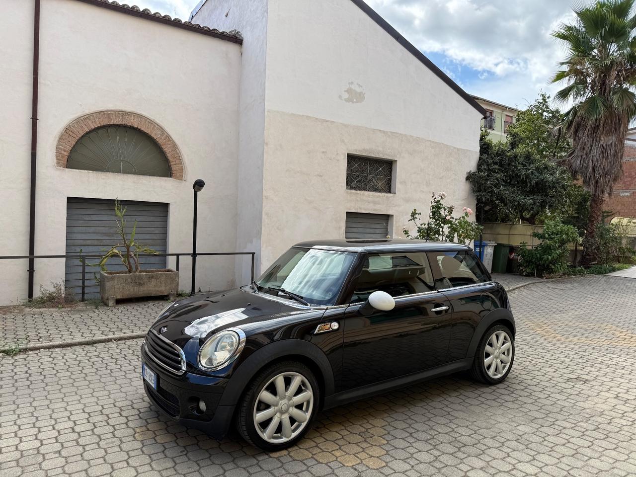 Mini 1.6 16V Cooper D