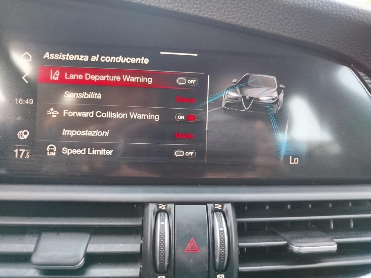 ALFA ROMEO GIULIA AT8 2.2 RESTYLING *PREZZO VERO* TAGLIANDO ALFA- KM CERTIFICATI