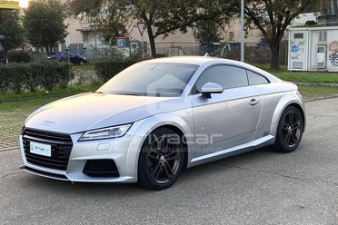 AUDI TT Coupé 2.0 TDI ultra S line