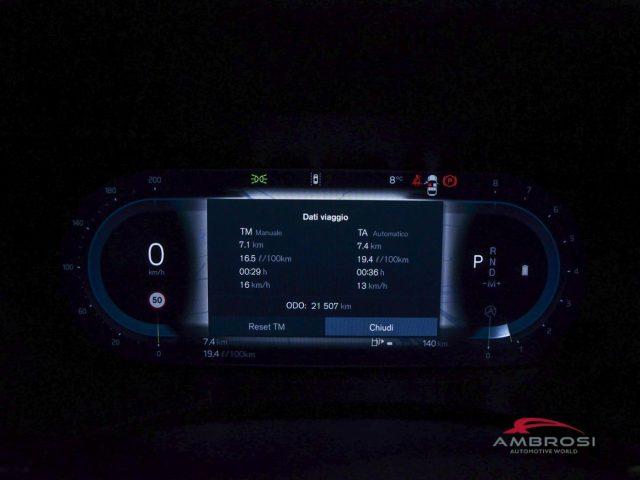 VOLVO XC60 2.0 b5 Plus Dark awd auto