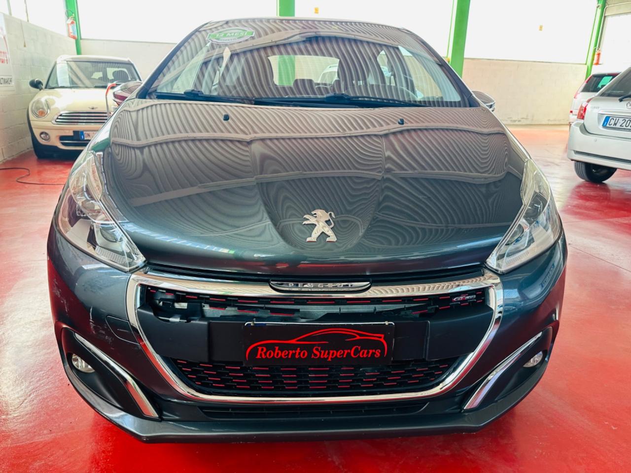 Peugeot 208 PureTech 82 5 porte Allure