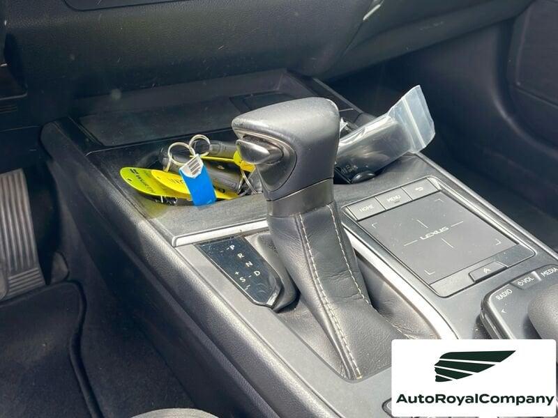 Lexus UX Hybrid Premuium 2WD