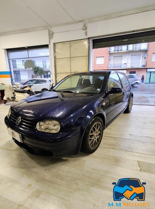 VOLKSWAGEN Golf 1.8 turbo 20V cat 3p. GTI