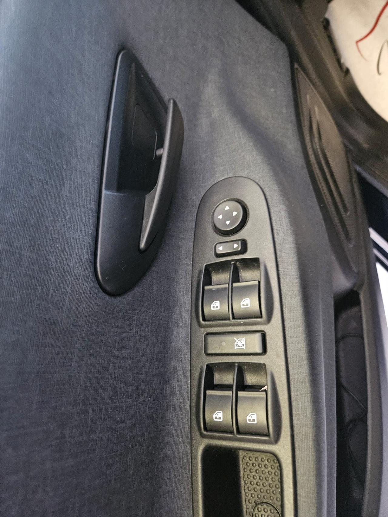 Lancia Ypsilon 1.0 Firefly GOLD Benzina/Hybrid S&S 70CV