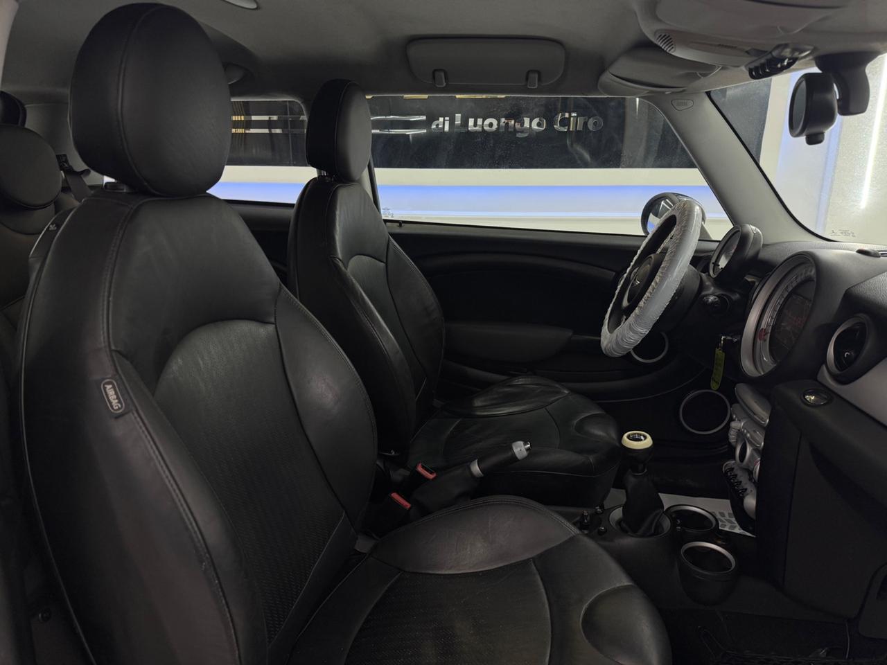 Mini Cooper D 1.6-Full Optional