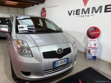 TOYOTA Yaris 1.0 5p. Sol