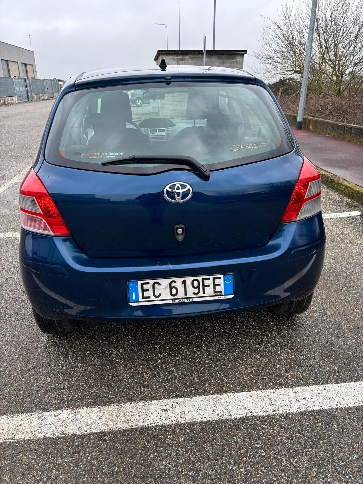 Toyota Yaris 1.0 5 porte Sol TAGLIANDATA TOYOTA CHILOMETRI CERTIFICATI