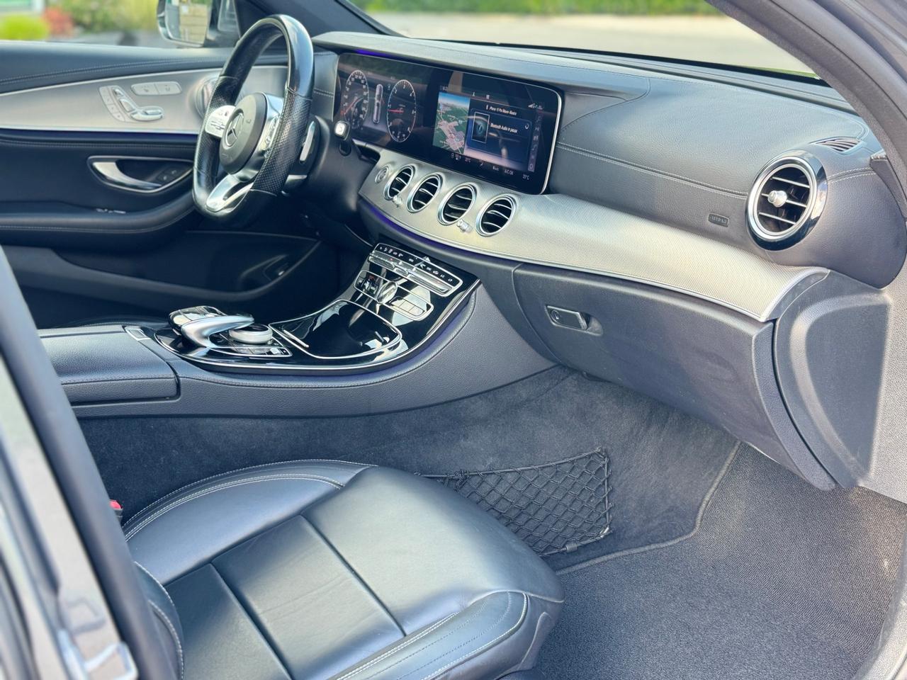 Mercedes-benz E 220 d S.W. Auto Premium Plus AMG 4 MATIC .