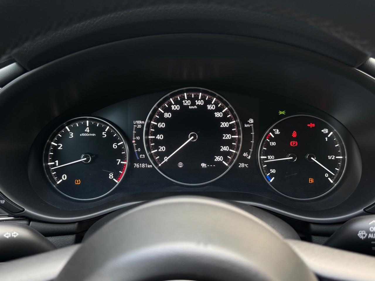 Mazda 3 2.0L e-Skyactiv-G M Hybrid Exclusive