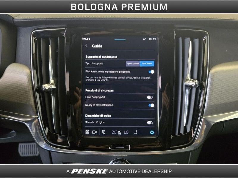Volvo V90 B4 automatico Plus Bright