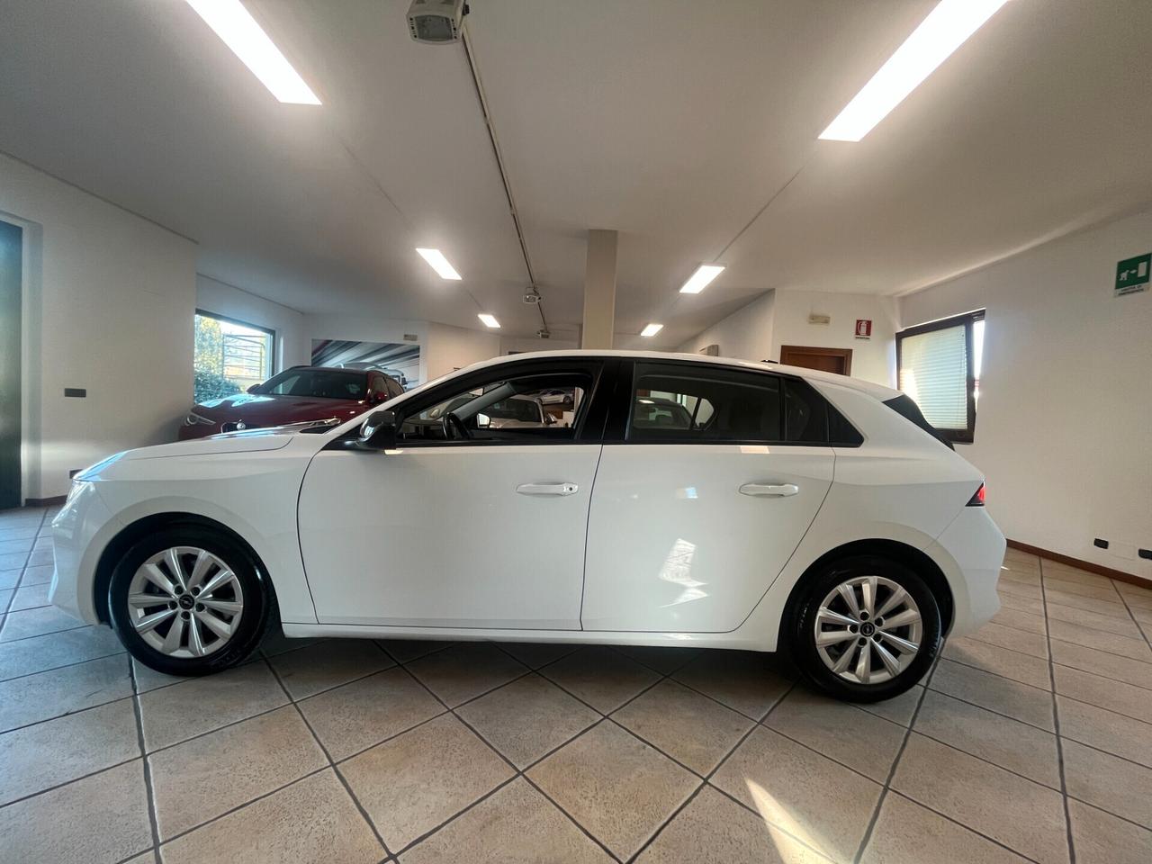 Opel Astra 1.5 Turbo Diesel 130 CV AT8