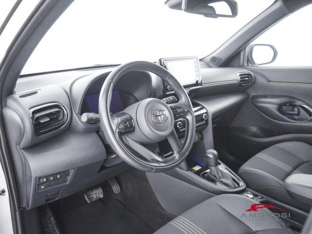 TOYOTA Yaris Cross 1.5h Premiere awd-i 116cv e-cvt