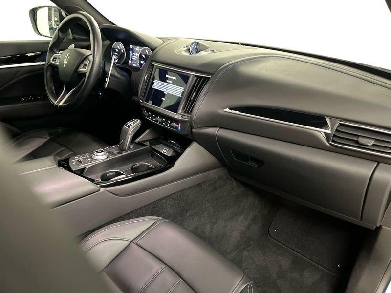 Maserati Levante 330 CV MHEV GT