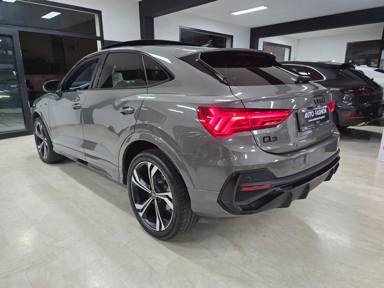 Audi Q3 SPB 35 TDI S tronic line (Tetto)