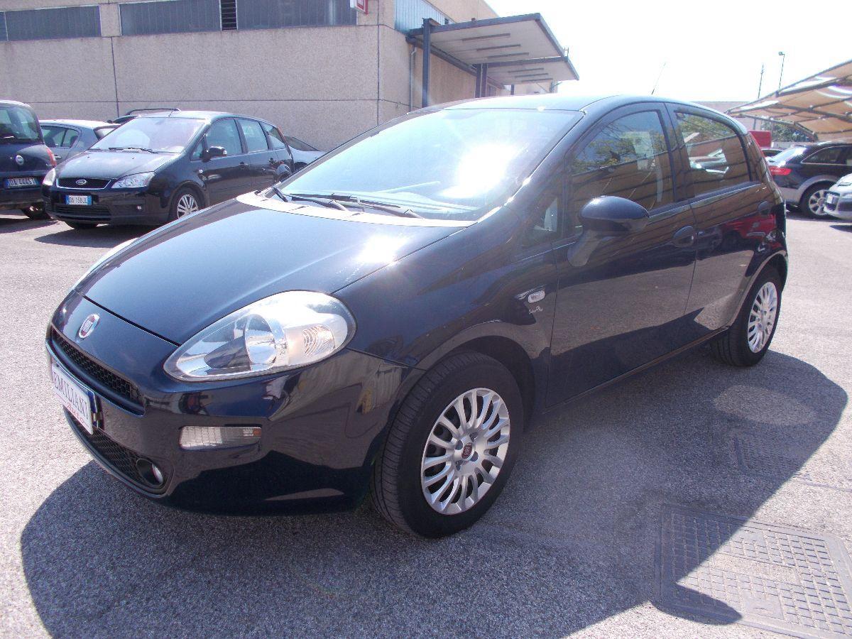 FIAT - Punto - 1.2 8V 5p. Street