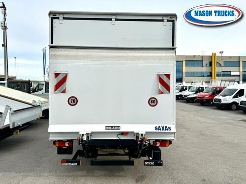 IVECO EUROCARGO 75-210P, furgonato con sponda, 2021, km 69.000