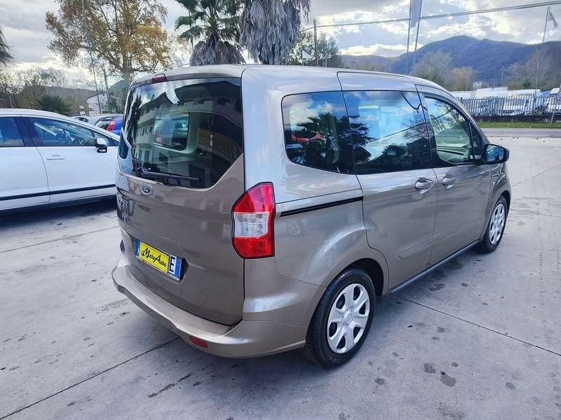 Ford Tourneo Courier 1.5 TDCI 100 CV Plus