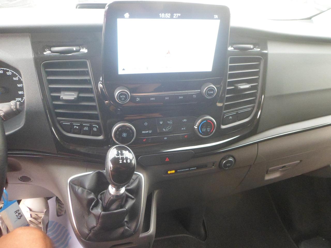Ford Transit Custom 9 posti