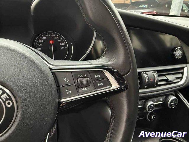 ALFA ROMEO Giulia 2.2 t Sprint TELECAMERA POST. PELLE APPLE CARPLAY