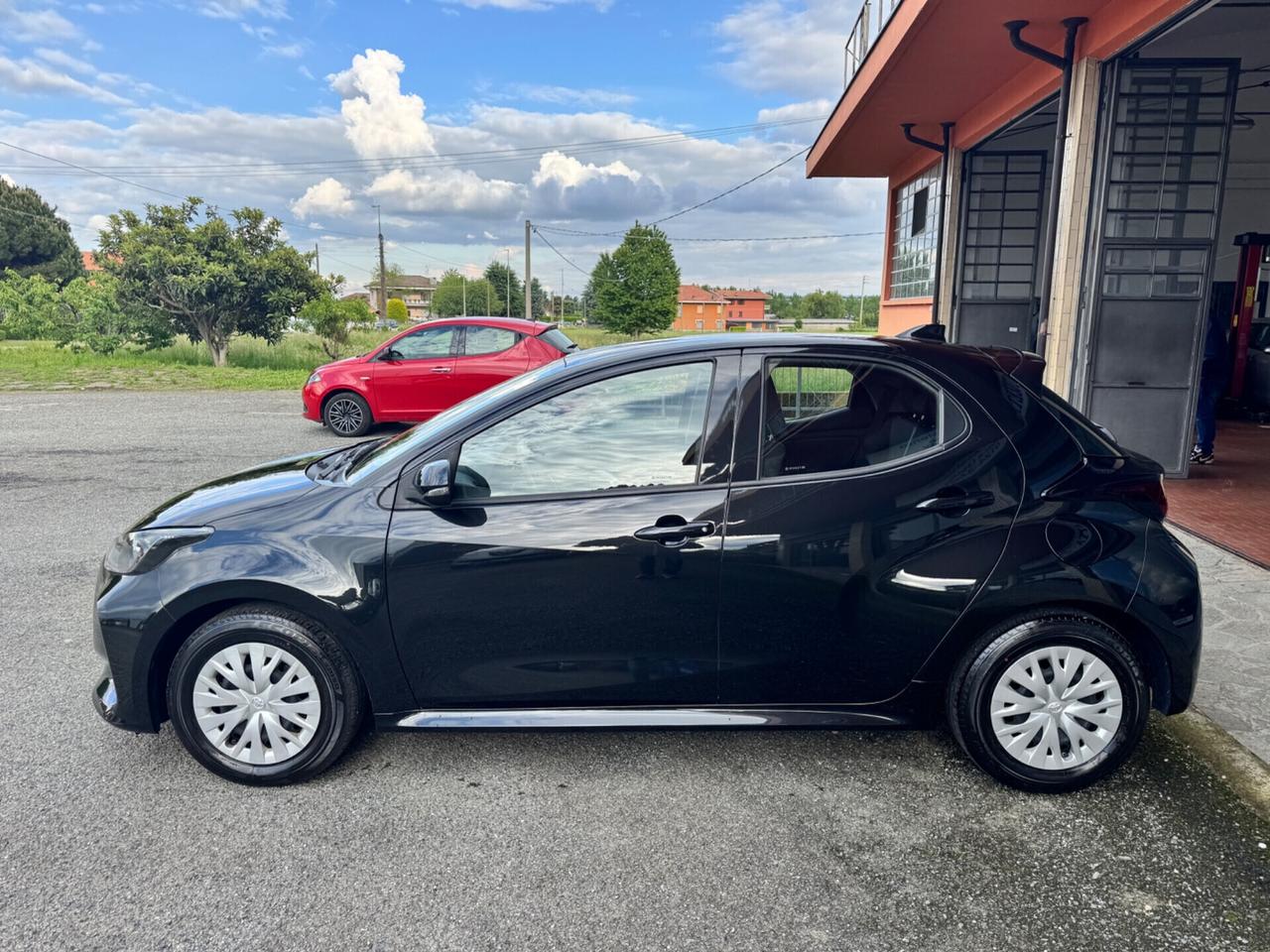 Toyota Yaris 1.0 5 porte Dynamic