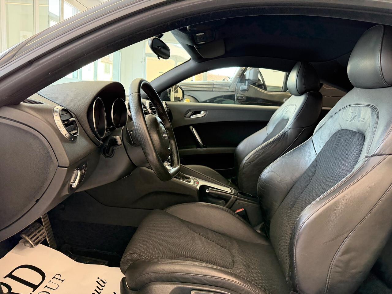 Audi TT 2.0TFSI Stronic Sline black edition