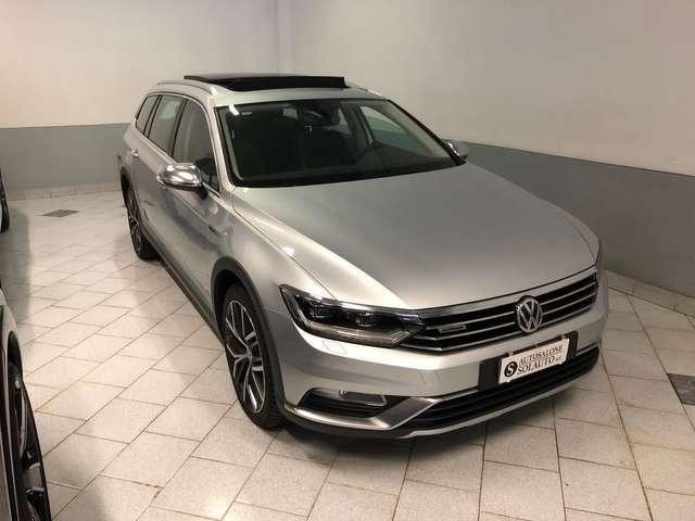 Volkswagen Passat Alltrack 2.0 tdi 4motion 190cv dsg TETTO LED PELLE