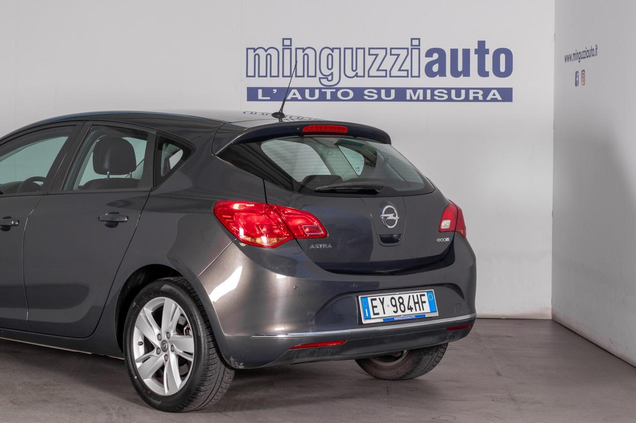 Opel Astra 1.6 Cdti 110cv