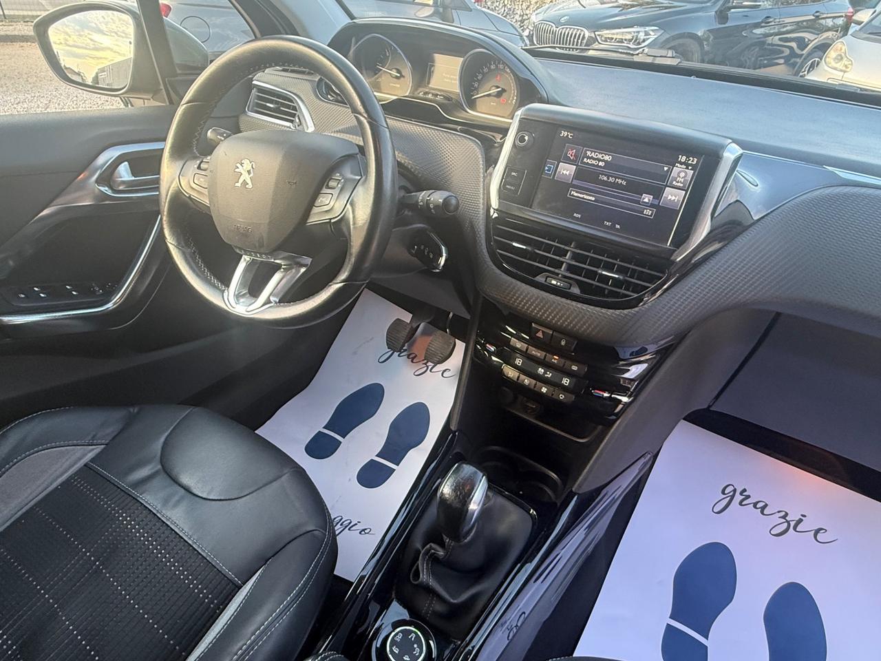 Peugeot 2008 BlueHDi 100 Allure
