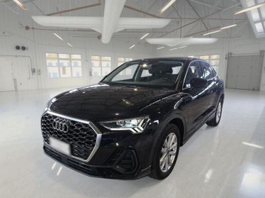AUDI Q3 SPORTBACK 45 TFSI e S tronic Business Plus