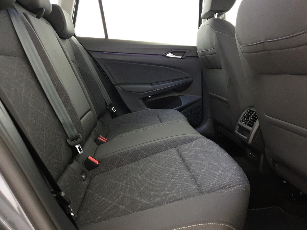 Volkswagen Golf variant 1.5 etsi evo life 130cv dsg
