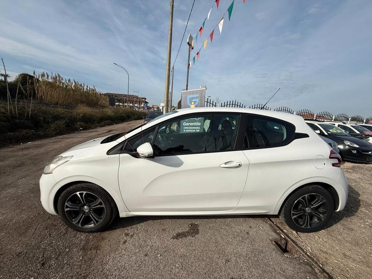 Peugeot 208 PureTech 82 3 porte Allure