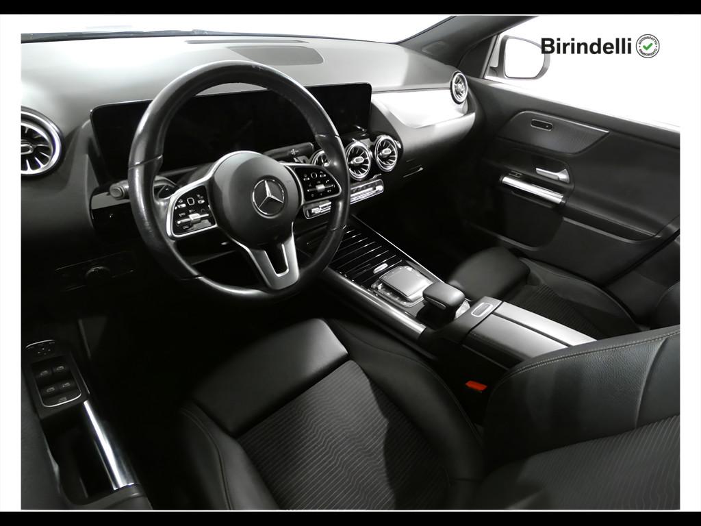 Mercedes-Benz GLA (H247) - GLA 200 d Automatic Sport