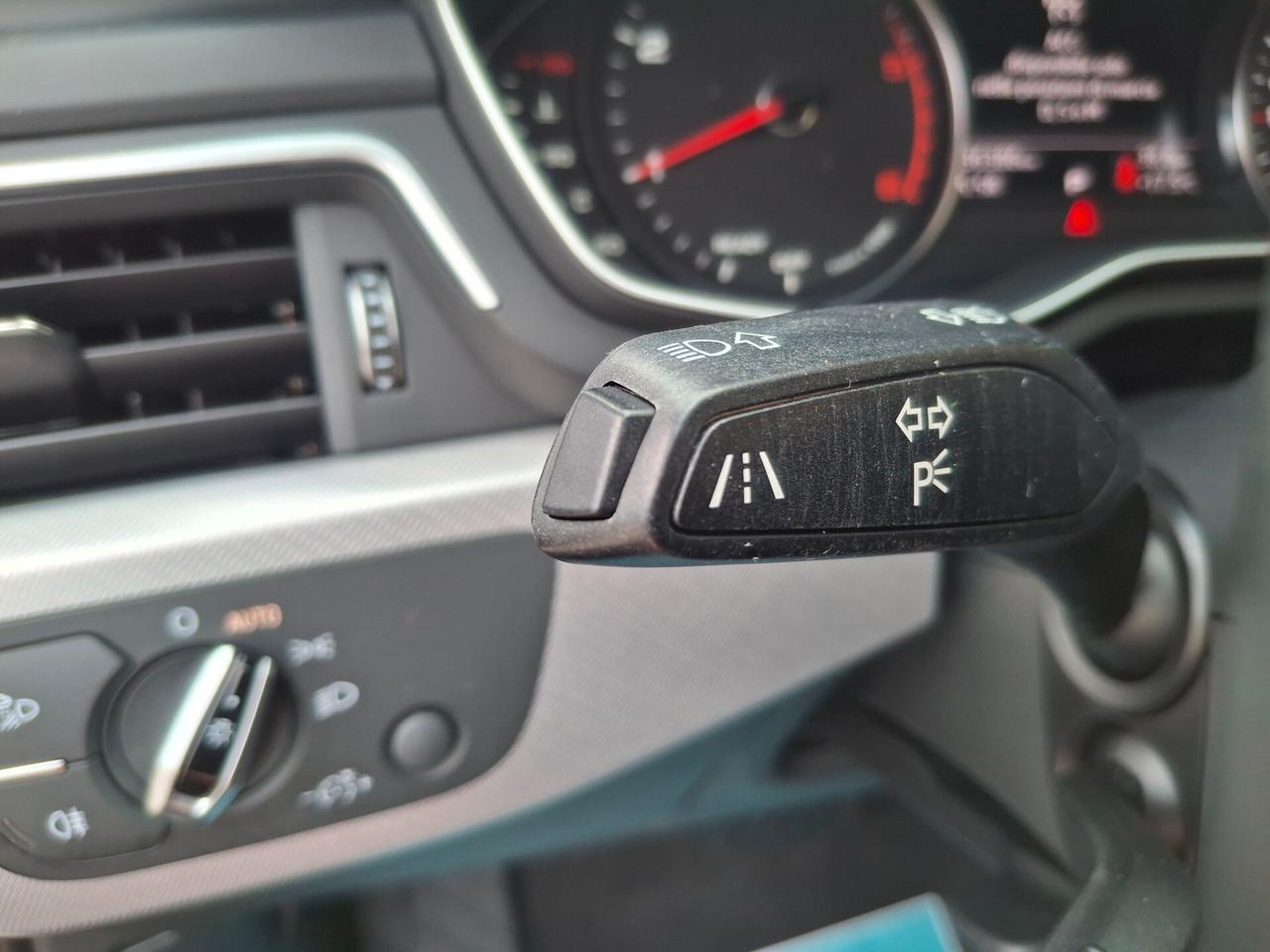 Audi A4 Avant 2.0 TDI 150cv S tronic S-Line - 2017