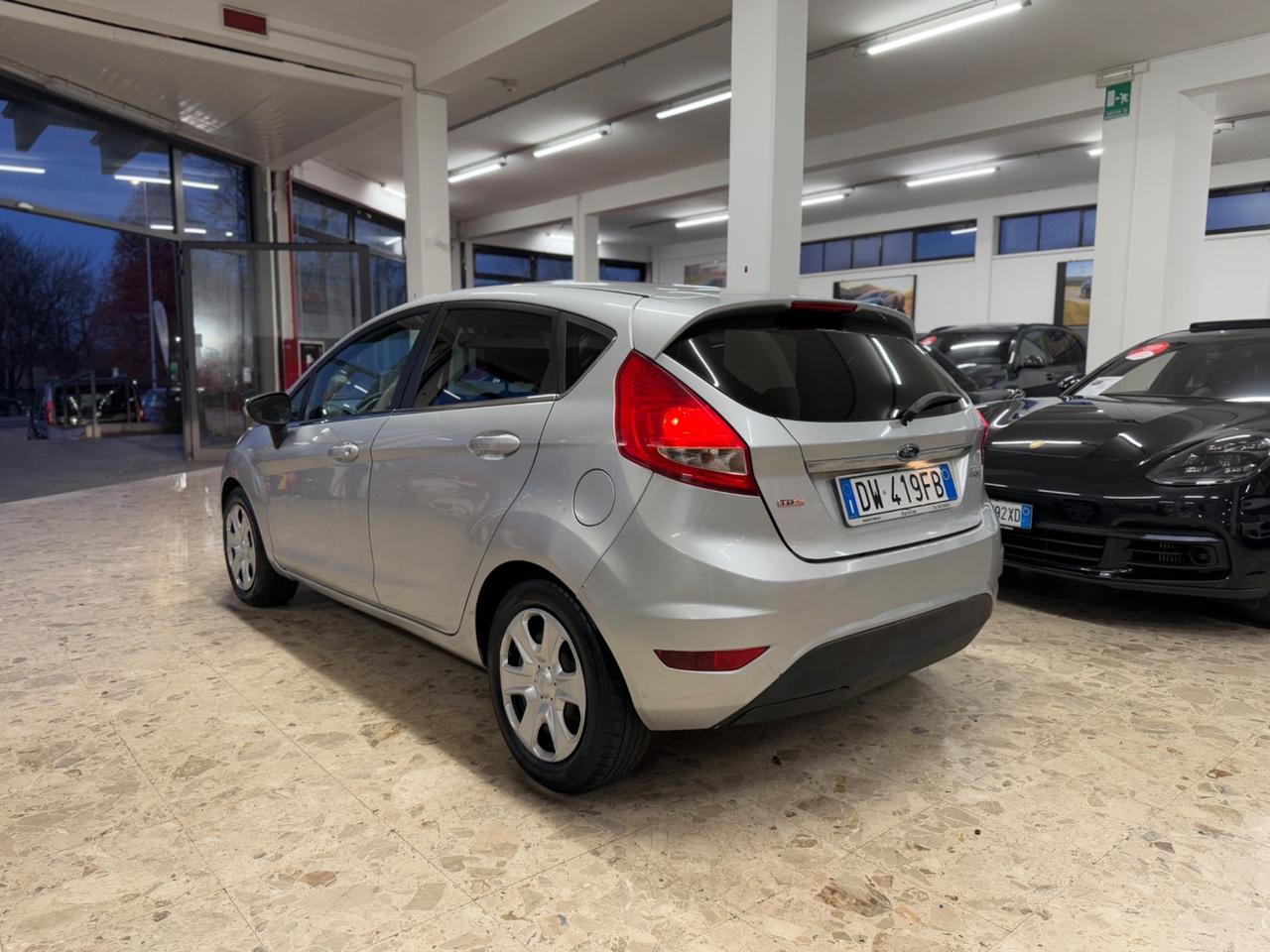 Ford Fiesta 1.4 TDCi 68CV 5P Titanium 09/2009 Neopatentati