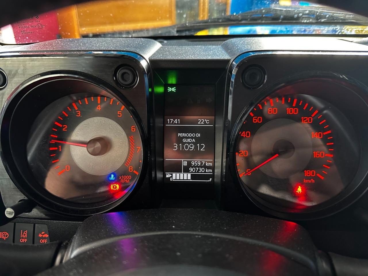 Suzuki Jimny 1.5 5MT Top