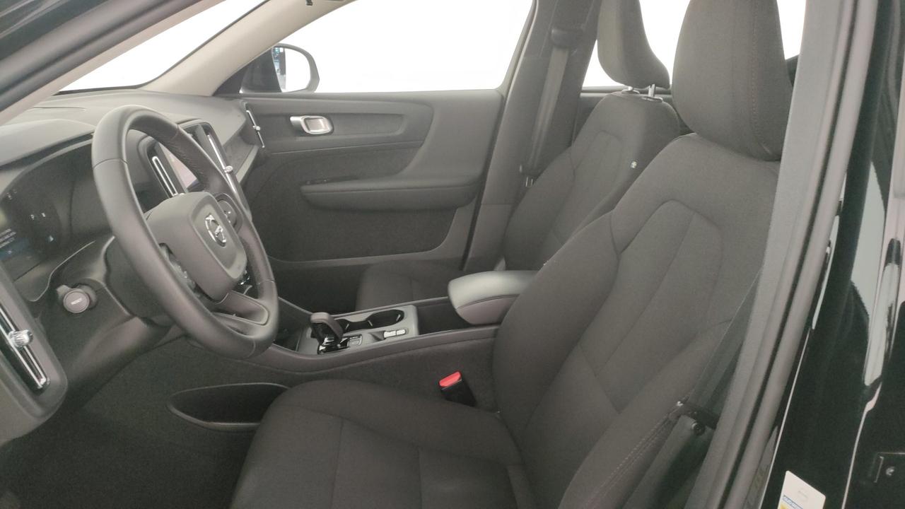 VOLVO XC40 2.0 b3 Essential auto